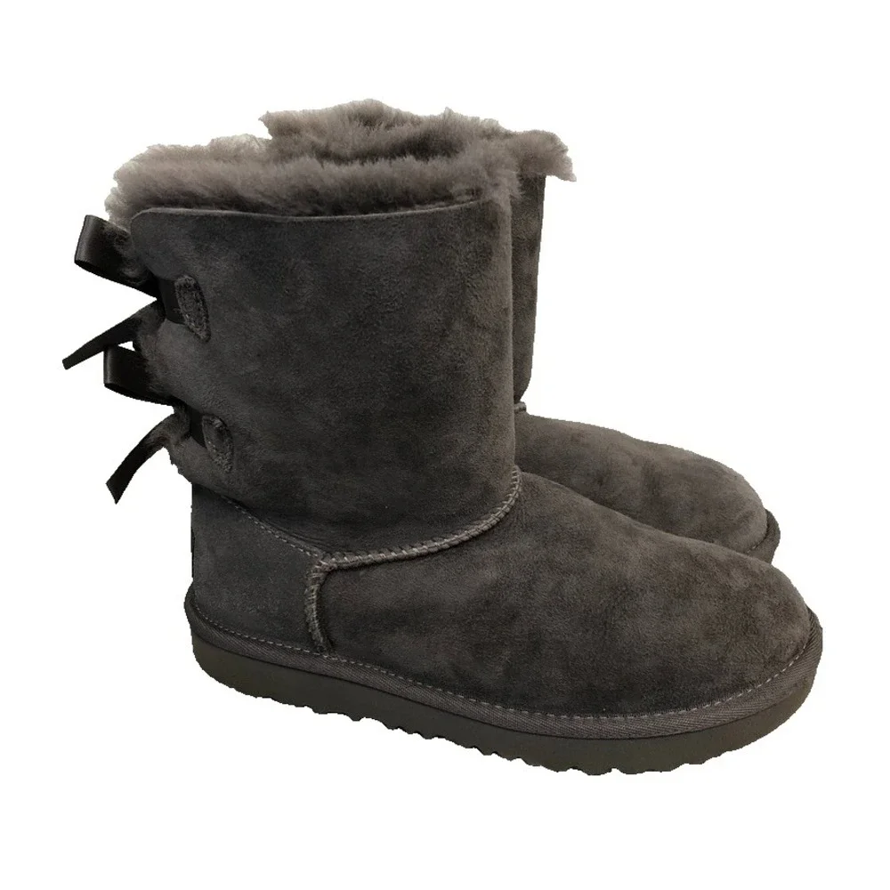 UGG Bailey Bow II Boots Girls 3 Gray Suede Leather Shearling‎ Lined Winter